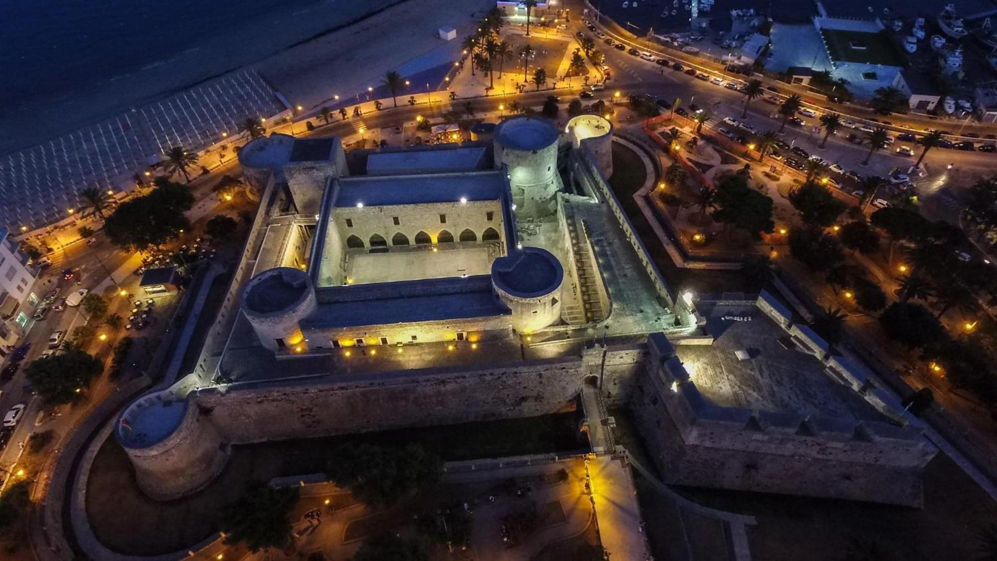 Ca Del Centro Aparthotel Manfredonia Luaran gambar