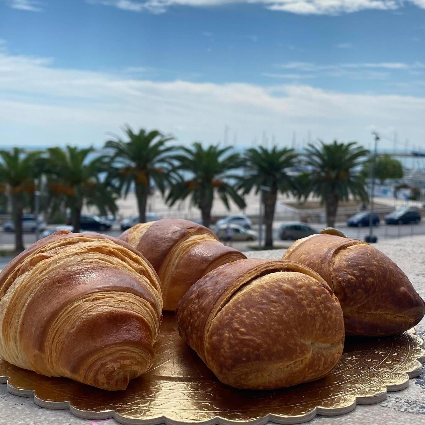 Ca Del Centro Aparthotel Manfredonia Luaran gambar
